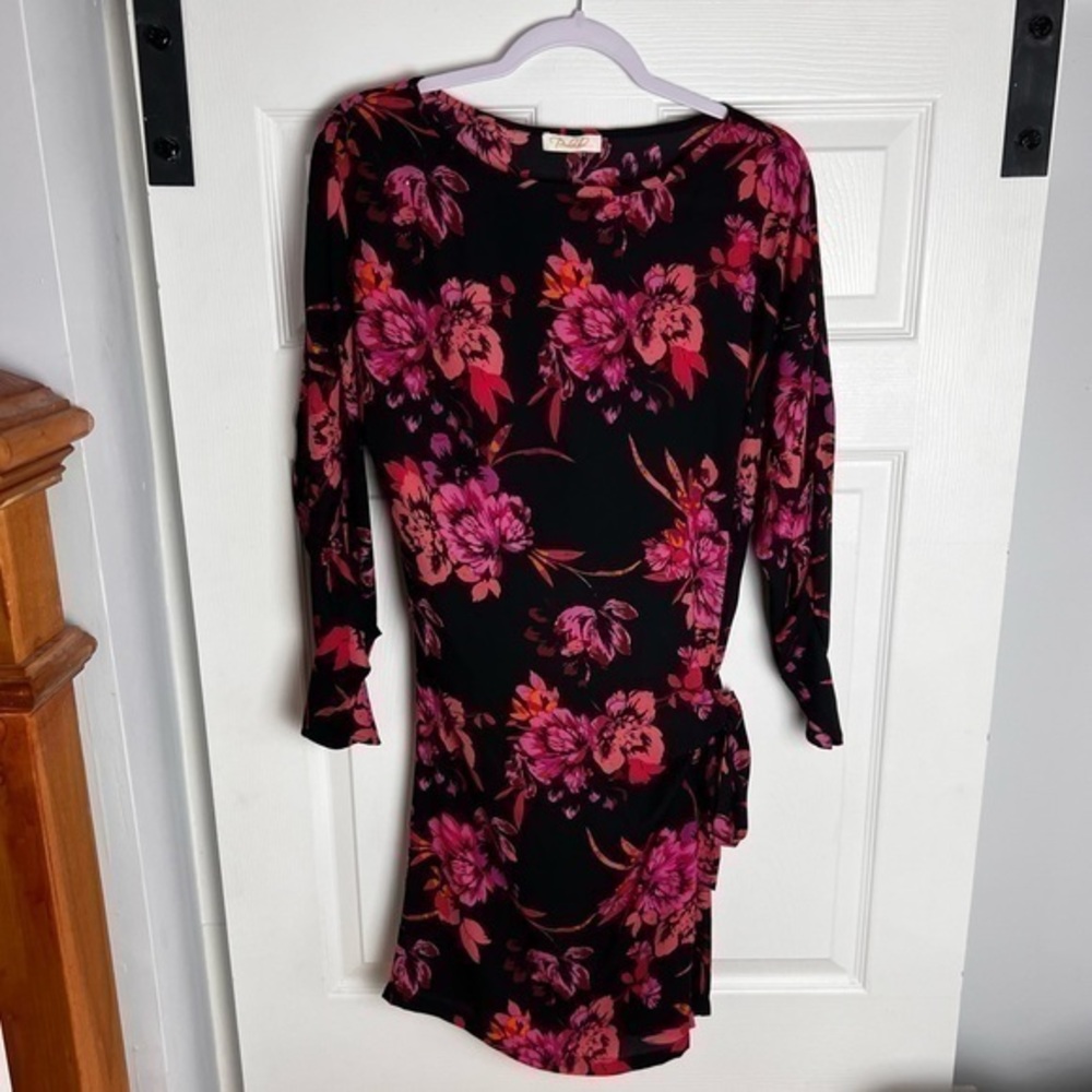 Prelude‎ Floral Chiffon Side Tie Flutter Sleeve Dress